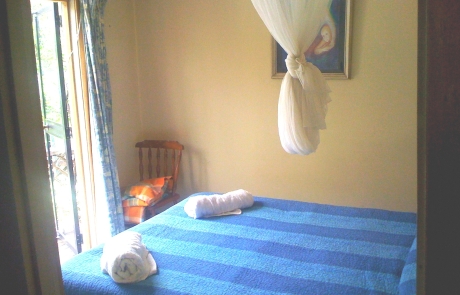 Rose Cottage - Main Bedroom